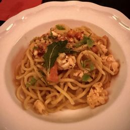 Al dente pasta with lobster