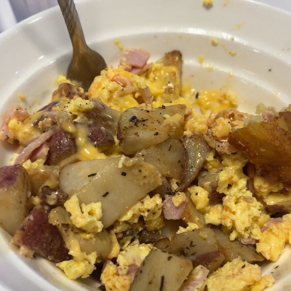 Pannes - Scramble bowl - Breakfast & Brunch Near Me - San Juan, Puerto Rico Pannes - Scramble bowl - Breakfast & Brunch Near Me - San Juan, Puerto Rico