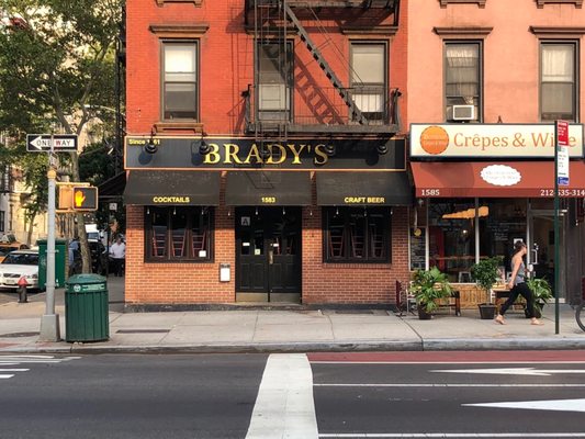 Brady's by null