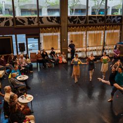 Ballet Fantastique - Ballet Fantastique Aladdin: The Rock Opera Open Barre / Erin Beltran