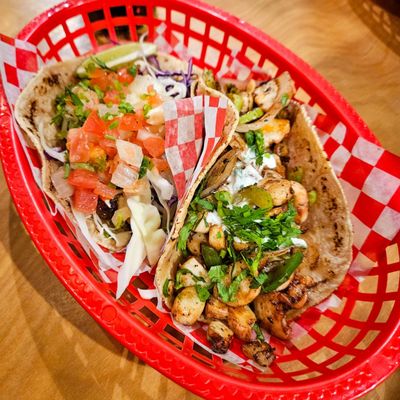 Seven Lives Tacos y Mariscos by null