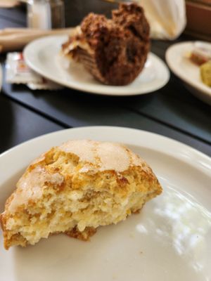Heirloom Bakery & Cafe by null