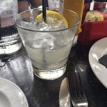 R Bar & Grill - Lavender sour - American Near Me - Tulsa, Oklahoma