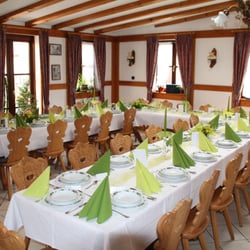 Restaurant & Winzerhof Weißenberger - Familienfeiern in der Bacchusstube