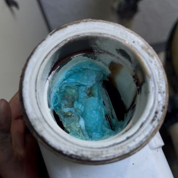 MD Pool Rescue - Neglected salt water chlorinator with copper staining #saltwaterpool - Pool & Hot Tub Service Near Me MD Pool Rescue - Neglected salt water chlorinator with copper staining #saltwaterpool - Pool & Hot Tub Service Near Me