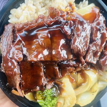 Teriyaki Madness - Steak Teriyaki Bowl (with brown rice and stir fried veggies) - Asian Fusion Near Me - Elizabeth, New Jersey