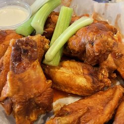 Ryans Pizza and Hibachi - Hot wings