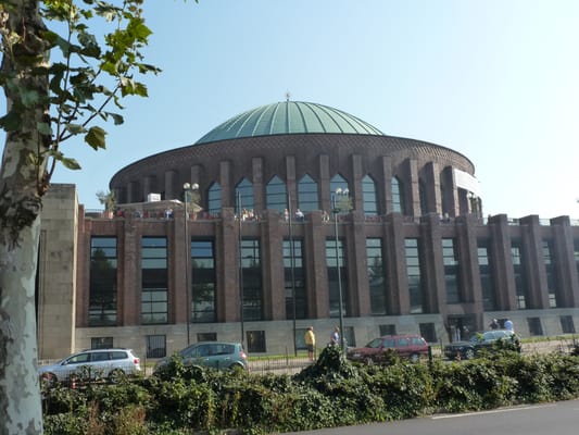 Tonhalle Düsseldorf by null