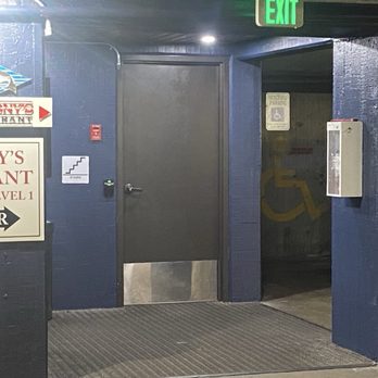 Anthony's HomePort - Kirkland - Parking - Seafood Near Me - Kirkland, Washington