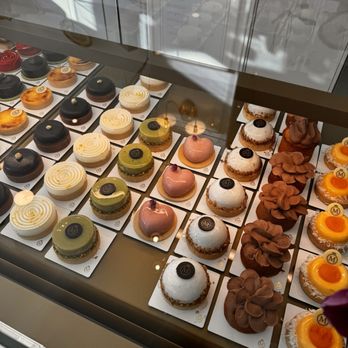 Marvel Cake - beautiful pastries - Custom Cakes Near Me - Palo Alto, California