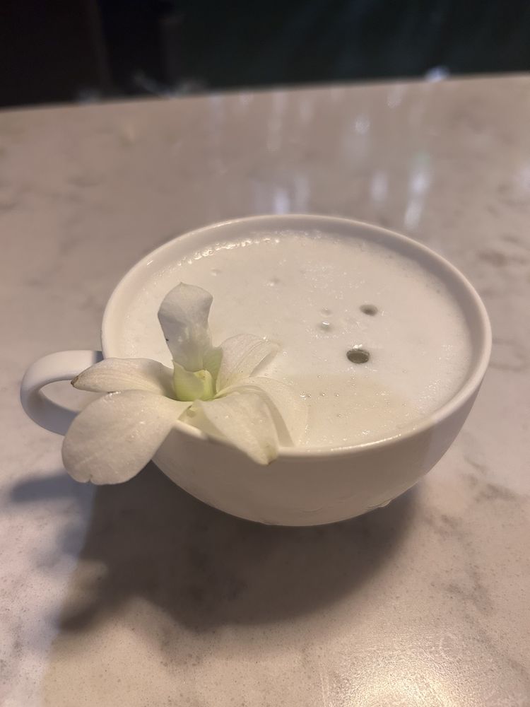 THE HIDDEN NENE - 10 Photos - 58 Furneaux Ln, Hilo, Hawaii - Cocktail