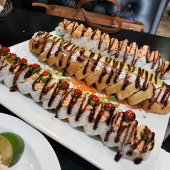 Culichi Town - 3 different types of sushi. They were pretty good. - Mexican Near Me - Bell, California
