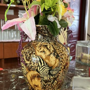 Pacific Lighthouse Restaurant - Vase - Dim Sum Near Me - Alameda, California Pacific Lighthouse Restaurant - Vase - Dim Sum Near Me - Alameda, California