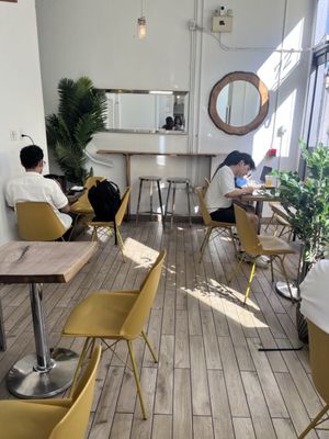 Versus Coffee by null