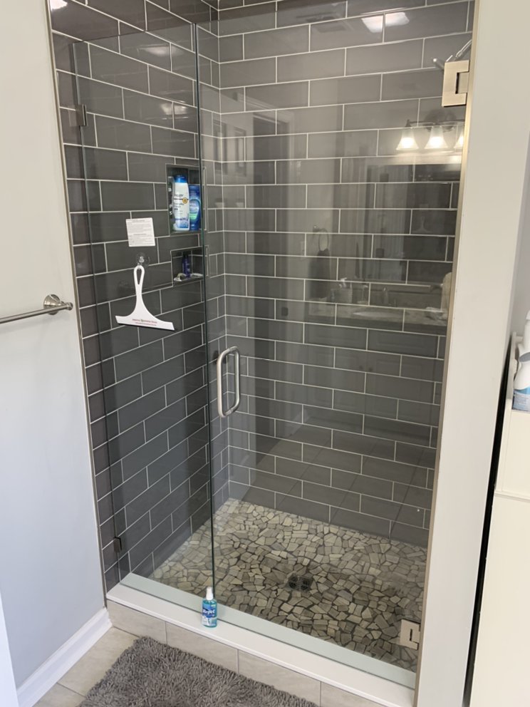 Slide of Glen Bailey Sales & Services