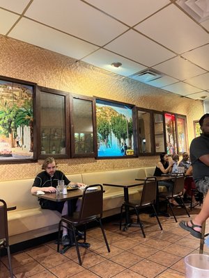 Keren Cafe & Restaurant by null