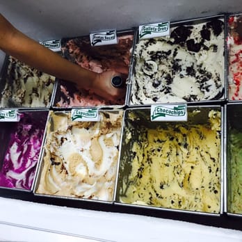 Paleteria San Pedro - Chocochip, cajeta, oreo.! - Ice Cream & Frozen Yogurt Near Me - León, GUA
