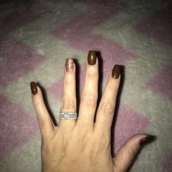 Divine Nails & Spa - Nail Salons Near Me - Lathrop, California