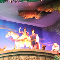 Snow White's Scary Adventures