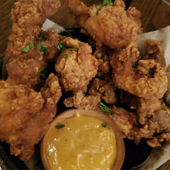 AOC - Fried chicken - Cocktail Bars Near Me - Los Angeles, California