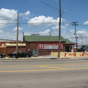 Toms Barbeque - Tom's Barbecue - Barbeque Near Me - Memphis, Tennessee Toms Barbeque - Tom's Barbecue - Barbeque Near Me - Memphis, Tennessee