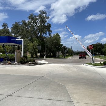 Arland Carwash - Exit - Car Wash Near Me - Riverview, Florida