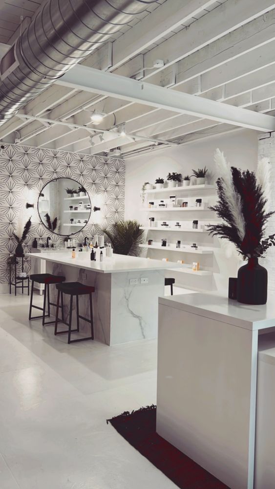 FACE FOUNDRIÉ CHERRY CREEK 2630 E 3rd Ave Denver Co 80206, Denver