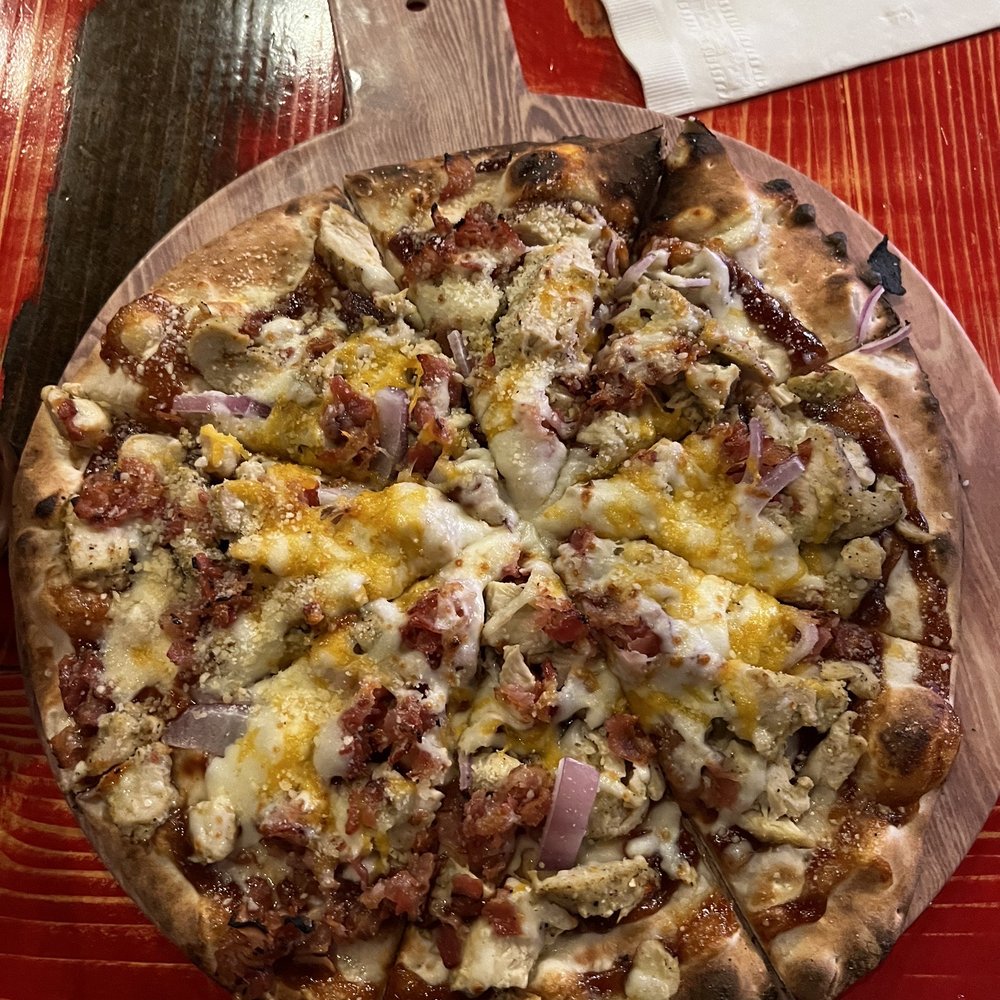 Paddle Hard Brewing - BBQ Chicken pizza - Breweries Near Me - Grayling, Michigan Paddle Hard Brewing - BBQ Chicken pizza - Breweries Near Me - Grayling, Michigan