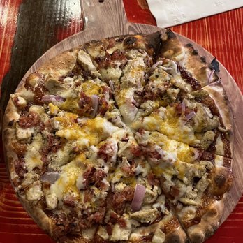 Paddle Hard Brewing - BBQ Chicken pizza - Breweries Near Me - Grayling, Michigan Paddle Hard Brewing - BBQ Chicken pizza - Breweries Near Me - Grayling, Michigan