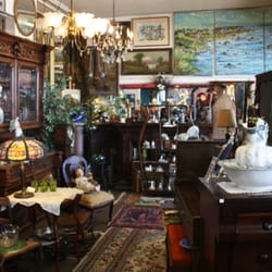 Antique & Auction Co of Southern Oregon