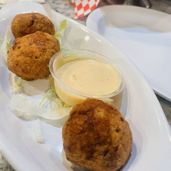 Red Grouper Tavern - Seafood golf balls - Seafood Near Me - Venice, Florida