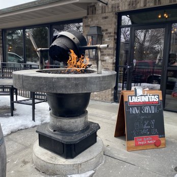 Fireside Foundry - Fireside Foundry for lunch - Pizza Near Me - Richfield, Minnesota