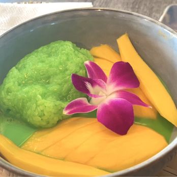 Nok’s Kitchen - Omg pandan sweet rice + mango - Laotian Near Me - Westminster, California Nok’s Kitchen - Omg pandan sweet rice + mango - Laotian Near Me - Westminster, California