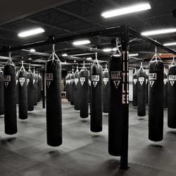 TITLE Boxing Club