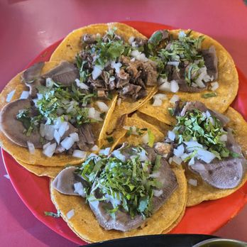 Taqueria Coapeñitos - Lengua and Suaredo tacos - Fast Food Near Me - Cancún, ROO Taqueria Coapeñitos - Lengua and Suaredo tacos - Fast Food Near Me - Cancún, ROO