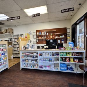 CVS PHARMACY - Updated December 2025 - 28 Photos & 44 Reviews - 8956 ...