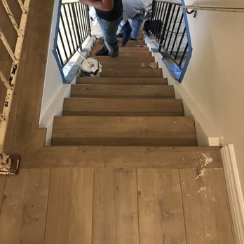 Maru Pacific - Working on the stairs - Flooring Near Me - La Mirada, California Maru Pacific - Working on the stairs - Flooring Near Me - La Mirada, California
