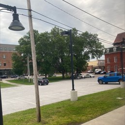 Amtrak - Plenty of parking - this is that terminus of the Ethan Allen line to and from NYC - Saint Albans, Vermont