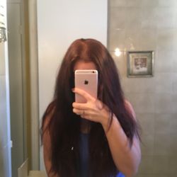 Golden Beauty - Ridiculous blond roots and brown ends