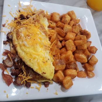 Bread and Butter Cafe - All meat omelet - Breakfast & Brunch Near Me - New Orleans, Louisiana Bread and Butter Cafe - All meat omelet - Breakfast & Brunch Near Me - New Orleans, Louisiana