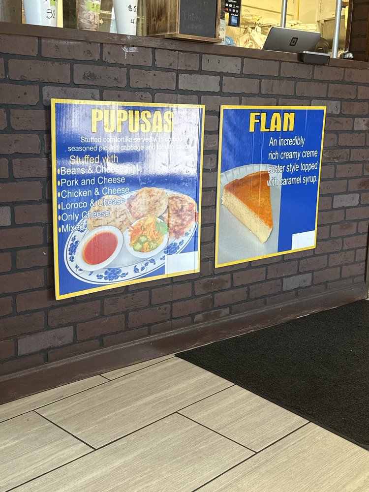 Delicias Pupuseria