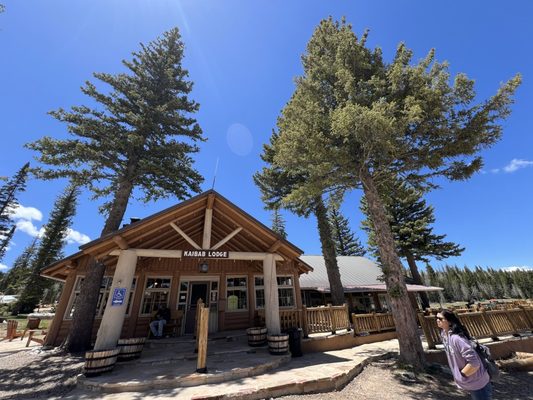 Kaibab Lodge, [100 - 1099] Grand Canyon Ave, Williams, AZ 86046