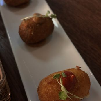 Hotel Sofia - Hotels Near Me - Barcelona, B Hotel Sofia - Hotels Near Me - Barcelona, B