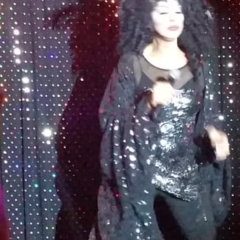 Lips - Cher! - Bars Near Me - San Diego, California