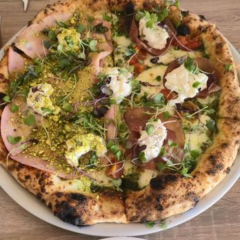 Magma Pizzeria - Pistakkiosa and Ride on a Vespa split - Pizza Near Me - Moorpark, California Magma Pizzeria - Pistakkiosa and Ride on a Vespa split - Pizza Near Me - Moorpark, California