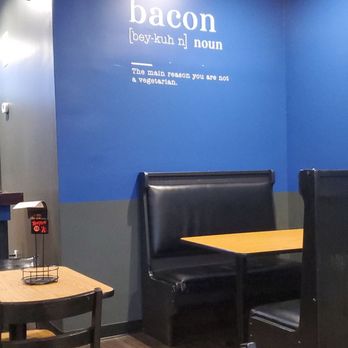 815 Gourmet Grill - Burgers Near Me - Smithfield, North Carolina