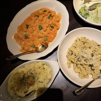 Trivoli Tavern - Vodka Rigatoni, Truffle Mafaldine, Buttery Mashed Potatoes - American Near Me - Chicago, Illinois Trivoli Tavern - Vodka Rigatoni, Truffle Mafaldine, Buttery Mashed Potatoes - American Near Me - Chicago, Illinois