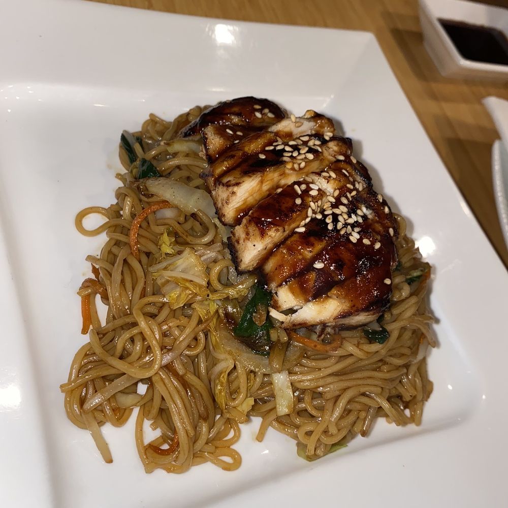 Zushi Bistro - Chicken Yakisoba - Sushi Bars Near Me - Virginia Beach, Virginia Zushi Bistro - Chicken Yakisoba - Sushi Bars Near Me - Virginia Beach, Virginia