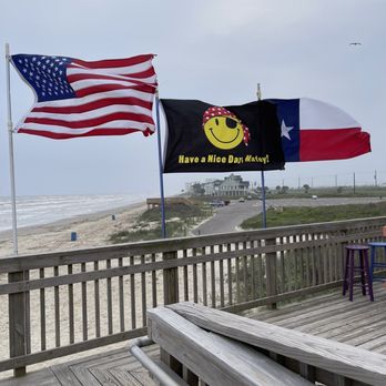 Tipsy Turtle Seaside Bar & Grill - Bars Near Me - Galveston, Texas Tipsy Turtle Seaside Bar & Grill - Bars Near Me - Galveston, Texas