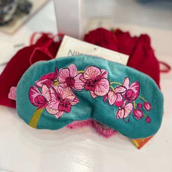 Nikki Blake - Lavender sleep mask - UK Brand - Women's Clothing Near Me - Chula Vista, California Nikki Blake - Lavender sleep mask - UK Brand - Women's Clothing Near Me - Chula Vista, California